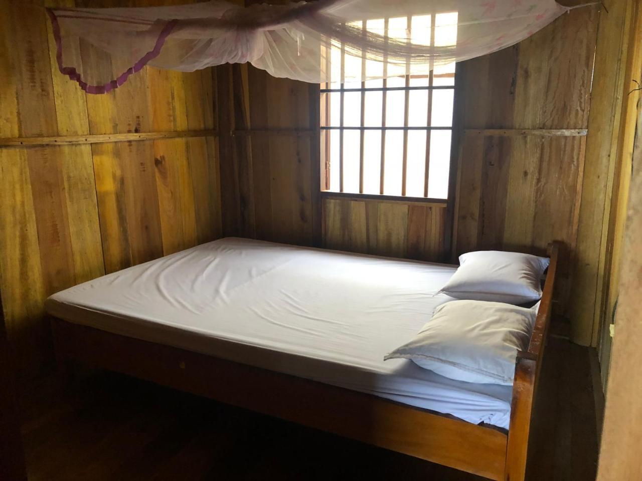 Ba Be Lake View Homestay An Ma Bagian luar foto
